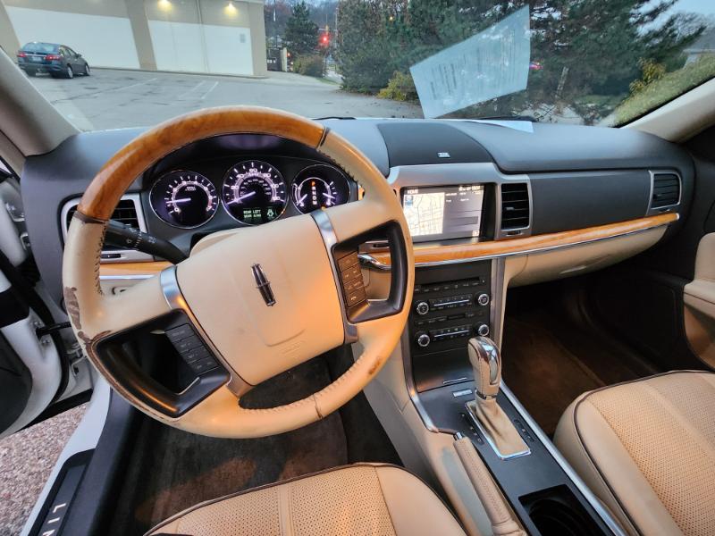 Lincoln MKZ AWD 2012