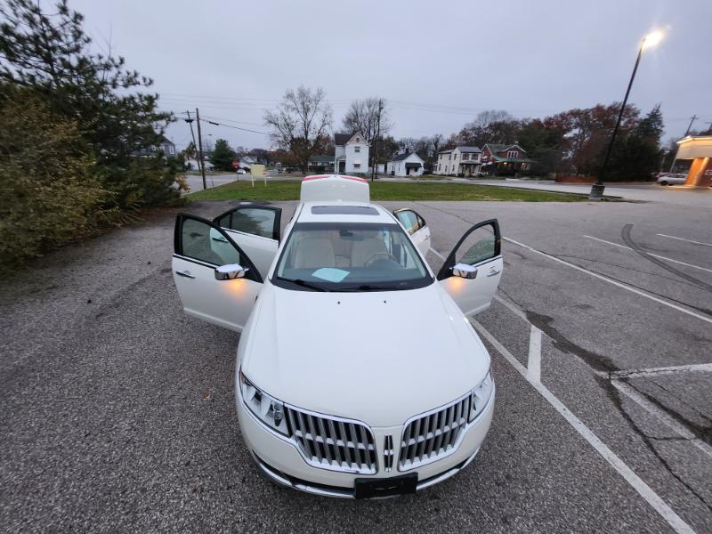 Lincoln MKZ AWD 2012