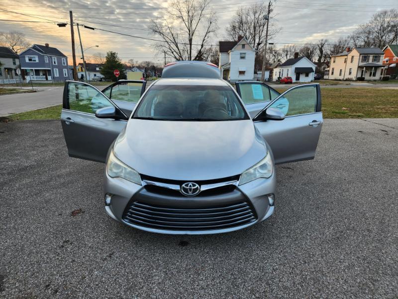 Toyota Camry SE 2015