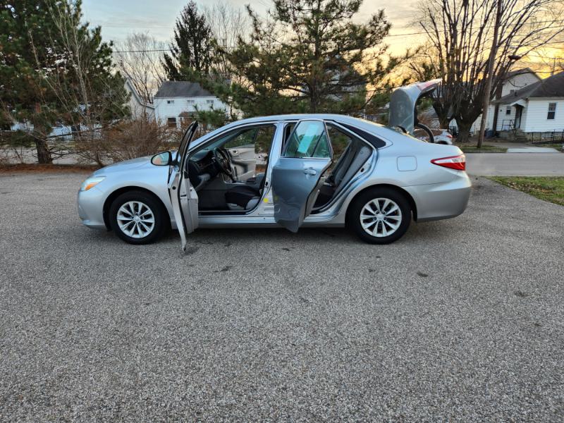 Toyota Camry SE 2015