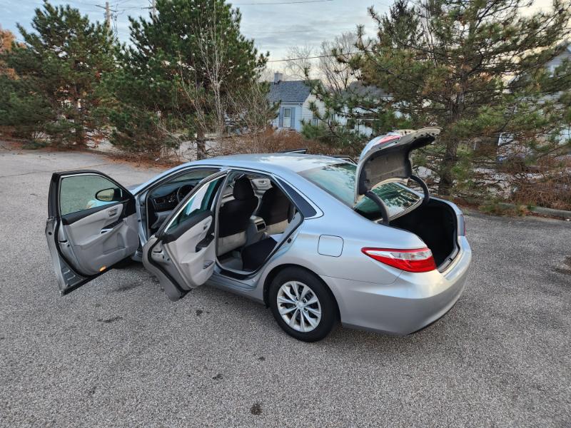 Toyota Camry SE 2015