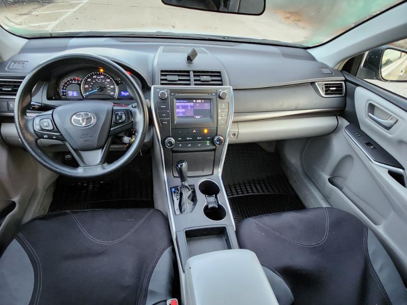 Toyota Camry SE 2015