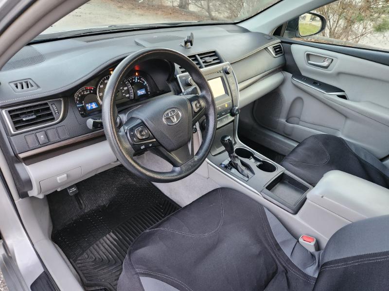 Toyota Camry SE 2015