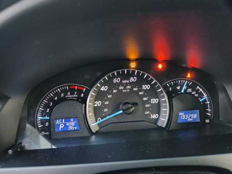 Toyota Camry SE 2015