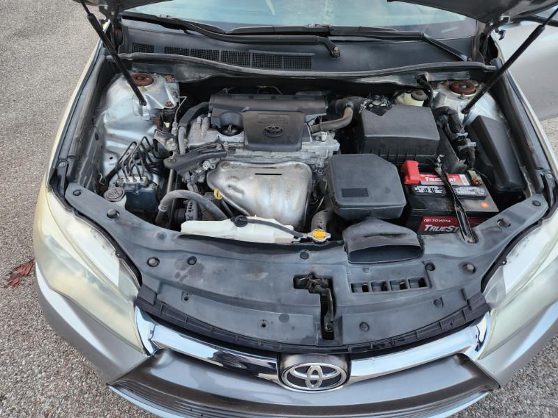 Toyota Camry SE 2015