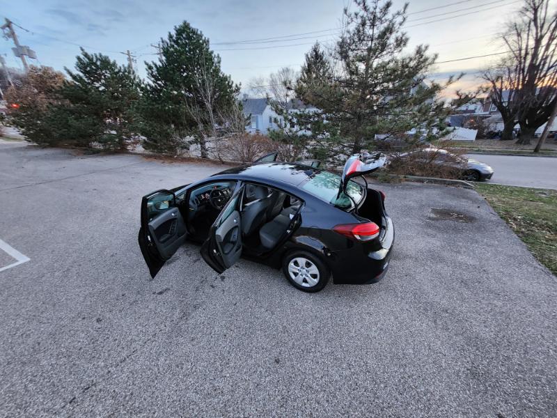 Kia Forte LX 6A 2017