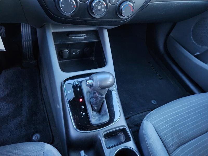 Kia Forte LX 6A 2017