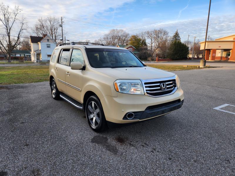 Honda Pilot Touring 4WD 5-Spd AT with DVD 2012