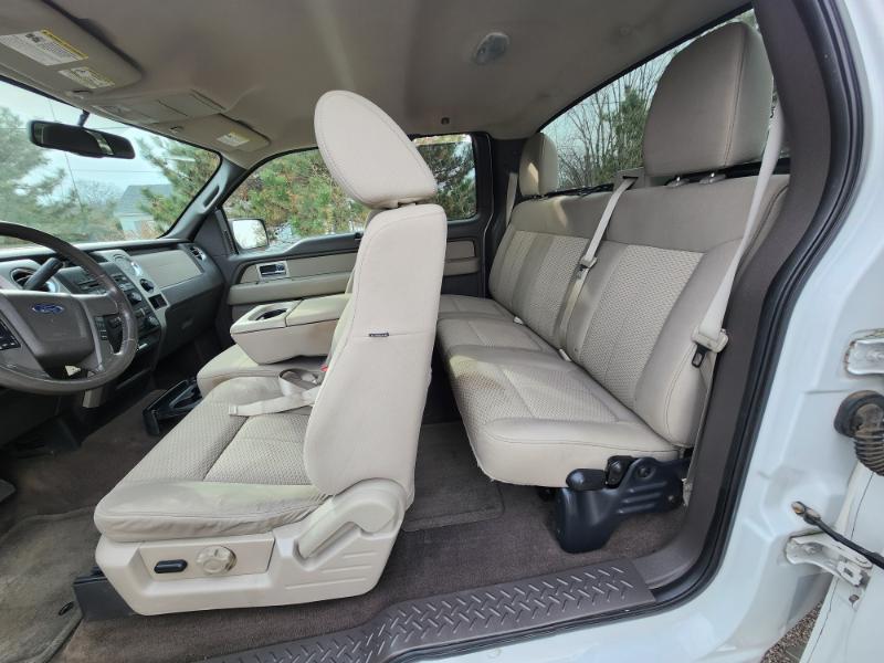 Ford F-150 XLT SuperCab 8-ft. Bed 4WD 2010