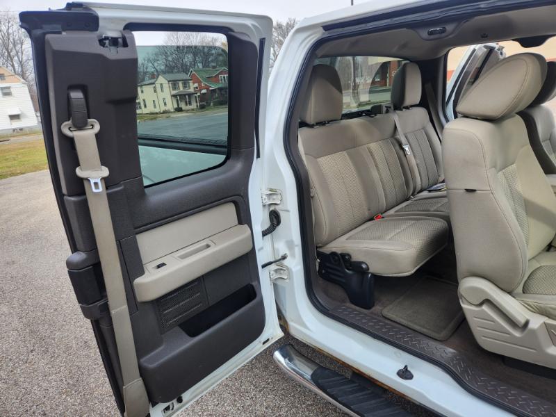 Ford F-150 XLT SuperCab 8-ft. Bed 4WD 2010