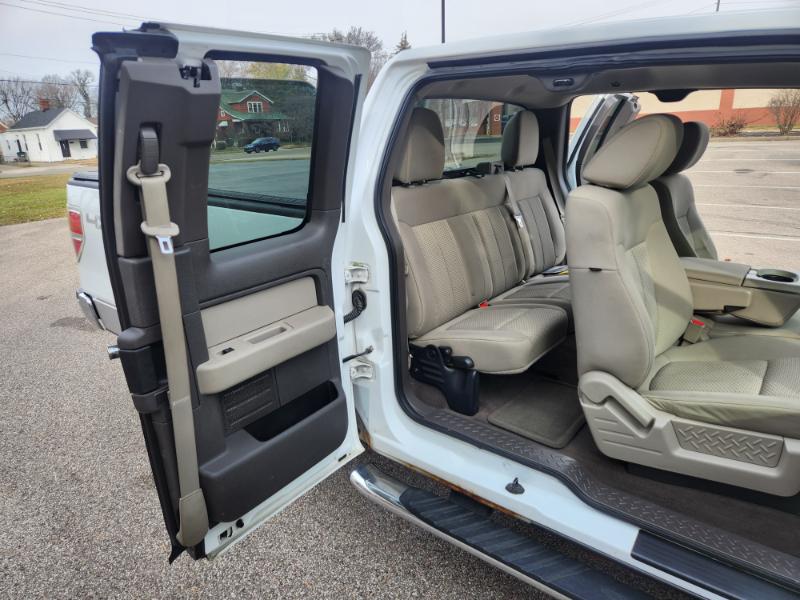 Ford F-150 XLT SuperCab 8-ft. Bed 4WD 2010