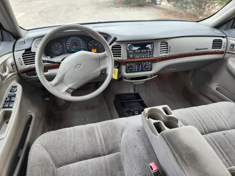 Chevrolet Impala Base 2004