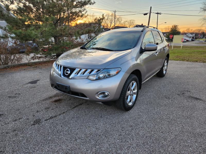 2010 Nissan Murano SL's photo