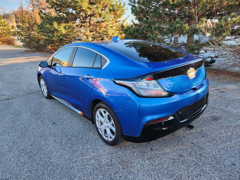 Chevrolet Volt Premier w/ Standard Emission Package 2018