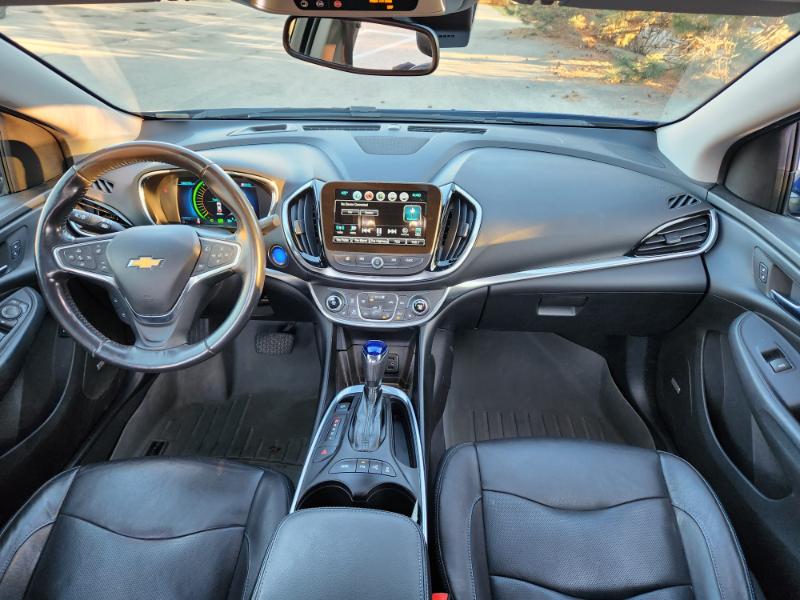 Chevrolet Volt Premier w/ Standard Emission Package 2018