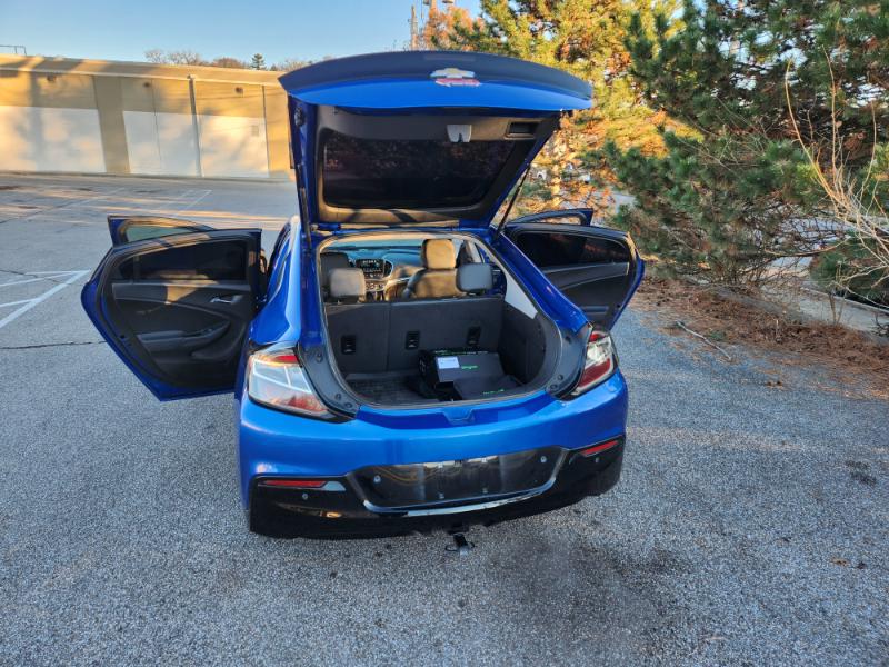 Chevrolet Volt Premier w/ Standard Emission Package 2018