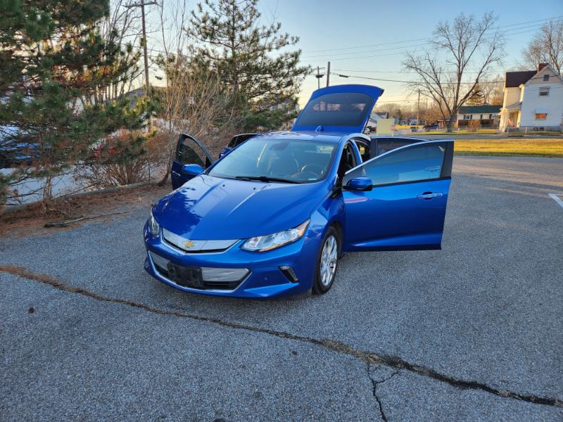 Chevrolet Volt Premier w/ Standard Emission Package 2018