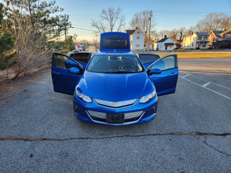 Chevrolet Volt Premier w/ Standard Emission Package 2018
