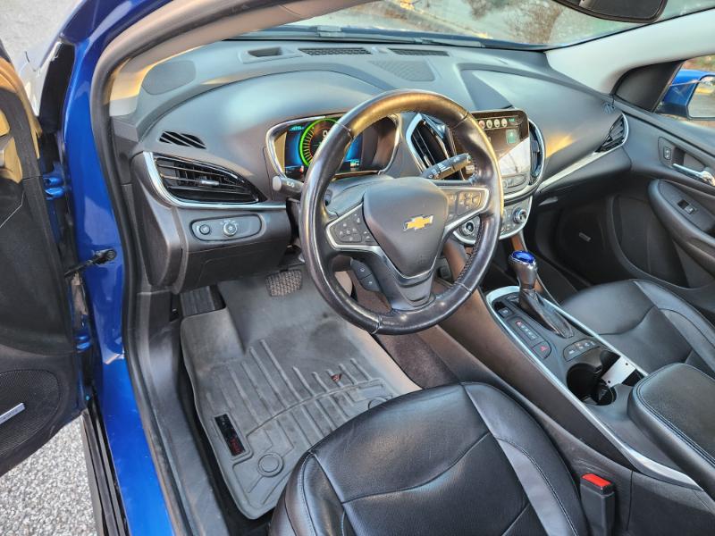 Chevrolet Volt Premier w/ Standard Emission Package 2018