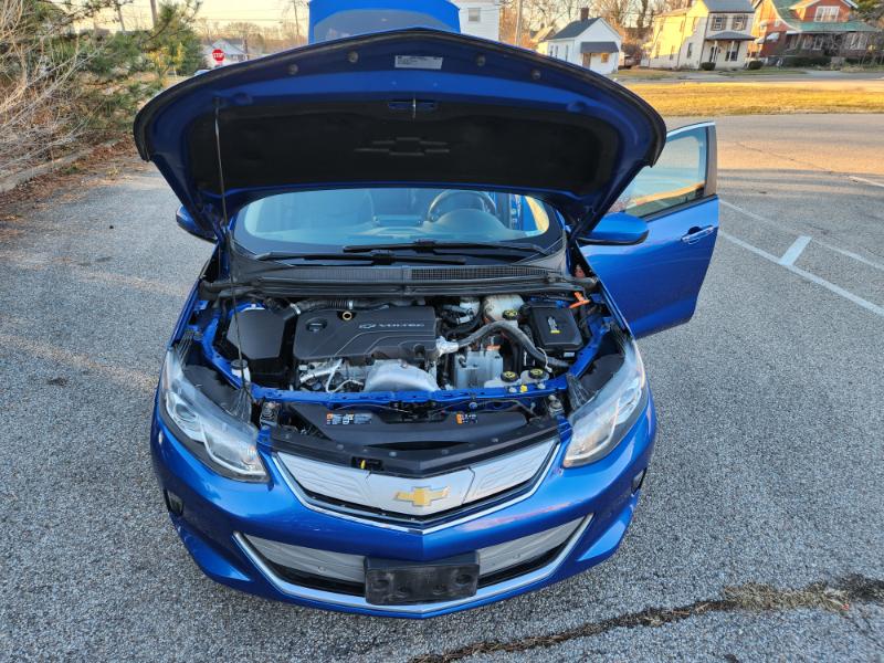 Chevrolet Volt Premier w/ Standard Emission Package 2018