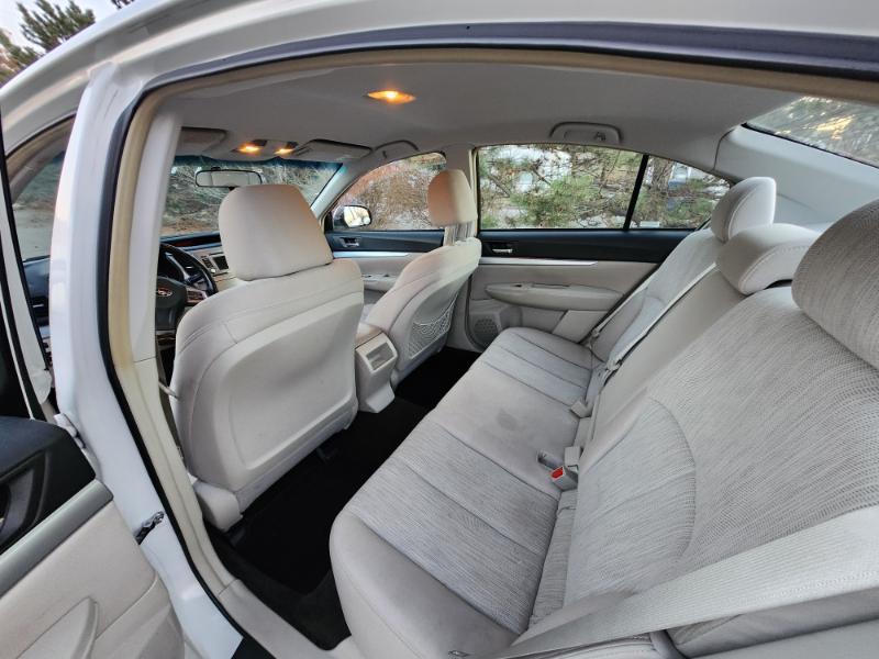 Subaru Legacy 2.5i Premium 2014