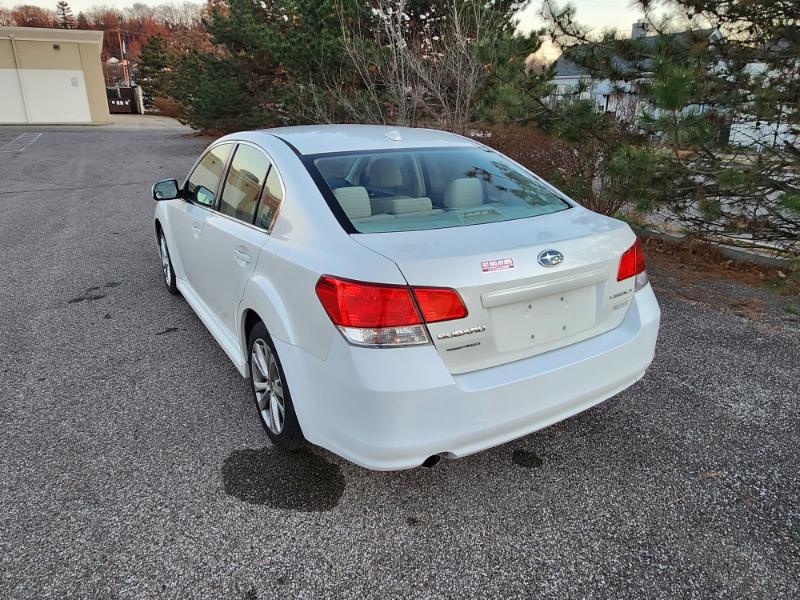 Subaru Legacy 2.5i Premium 2014