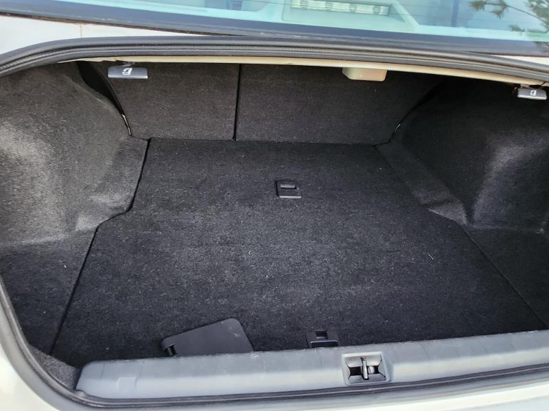 Subaru Legacy 2.5i Premium 2014