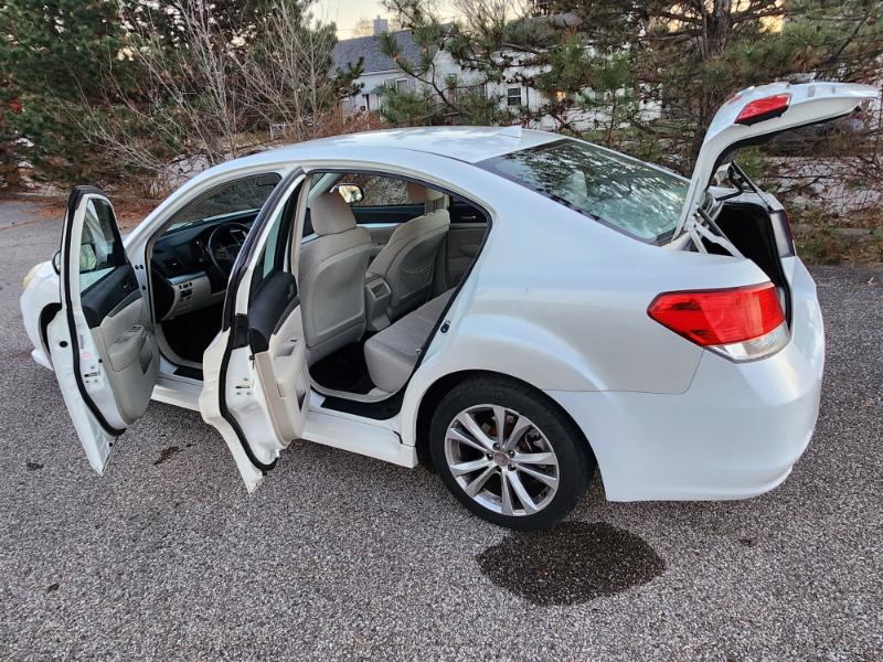 Subaru Legacy 2.5i Premium 2014
