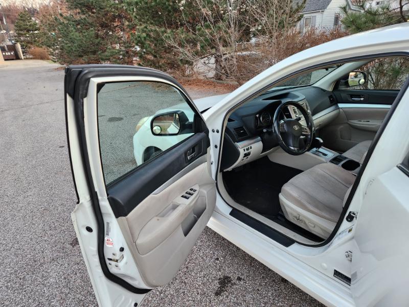 Subaru Legacy 2.5i Premium 2014