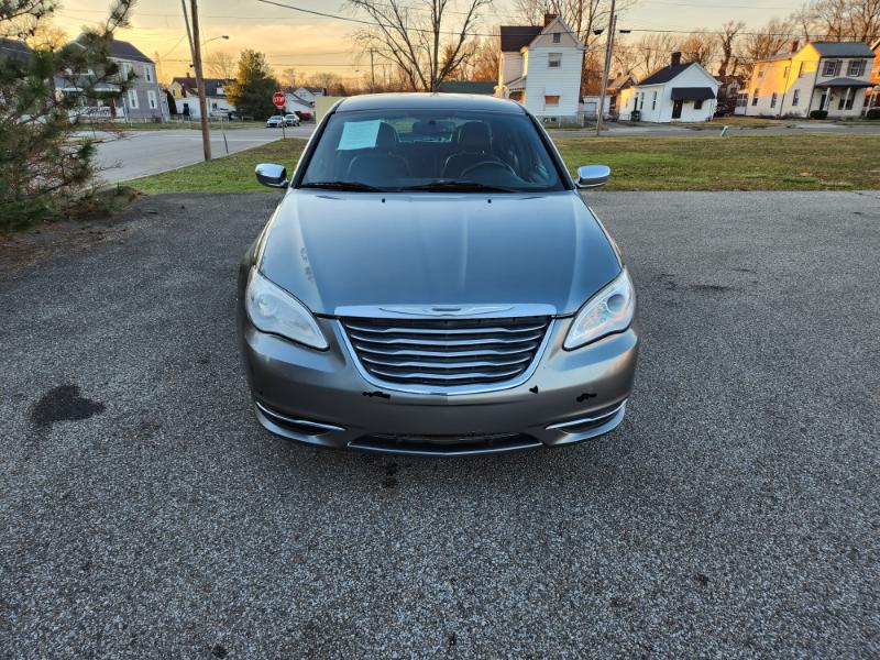 Chrysler 200 Limited 2012