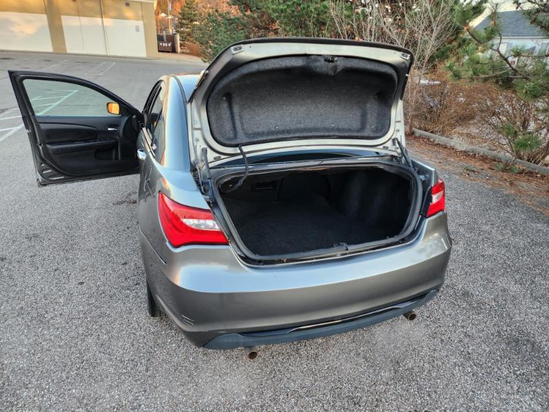 Chrysler 200 Limited 2012