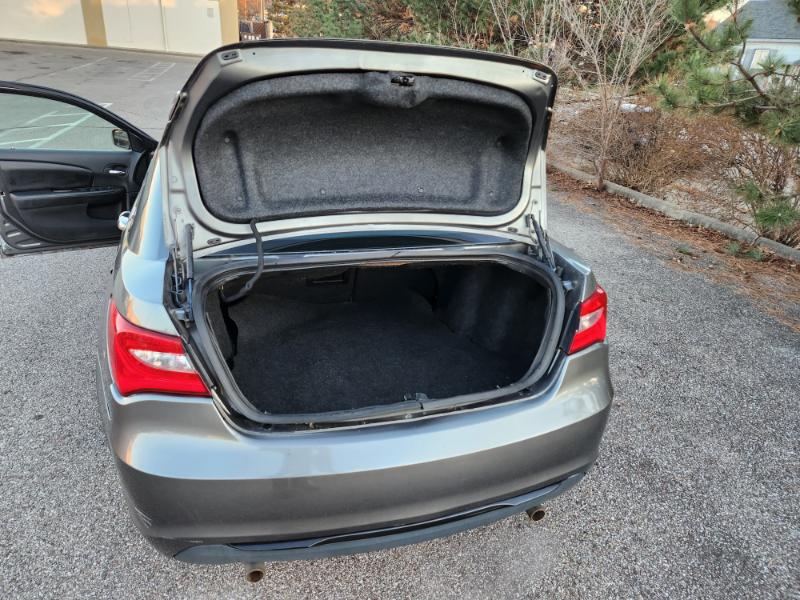 Chrysler 200 Limited 2012