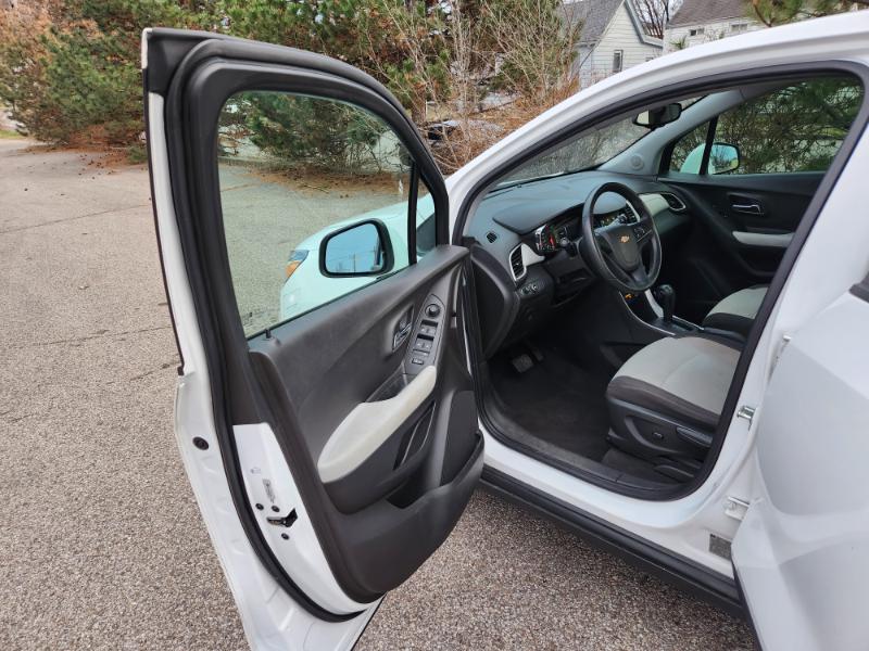 Chevrolet Trax LS FWD 2018