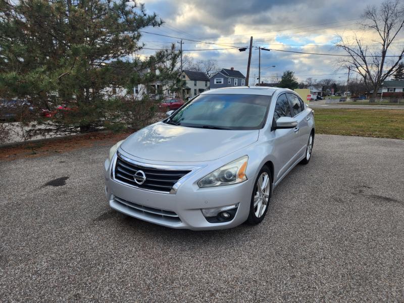 Nissan Altima 3.5 SV 2015