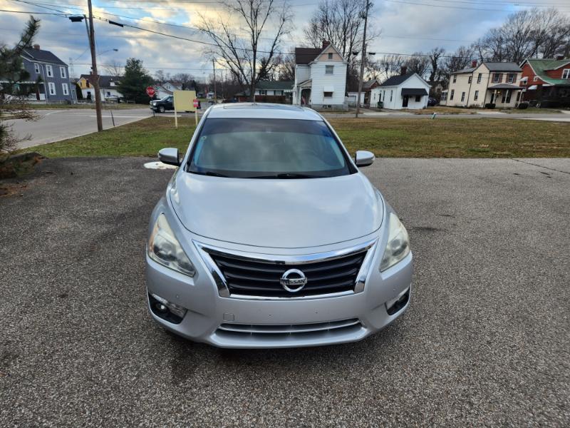 Nissan Altima 3.5 SV 2015