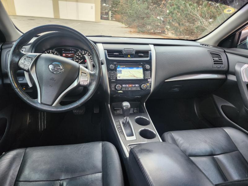 Nissan Altima 3.5 SV 2015