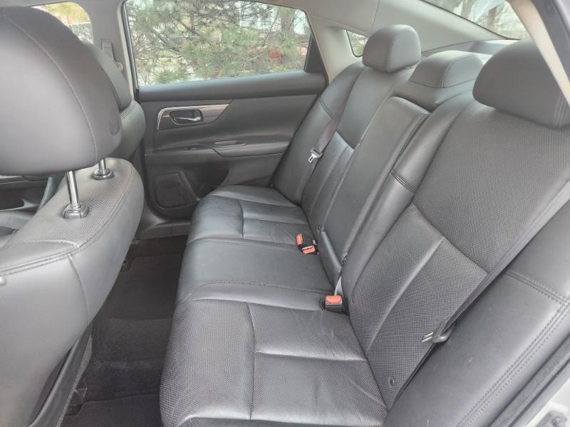 Nissan Altima 3.5 SV 2015