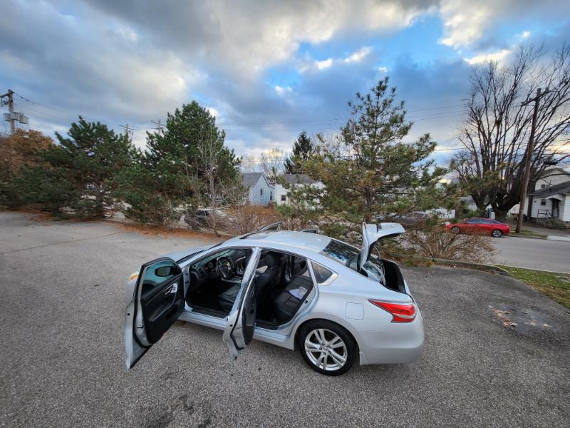 Nissan Altima 3.5 SV 2015