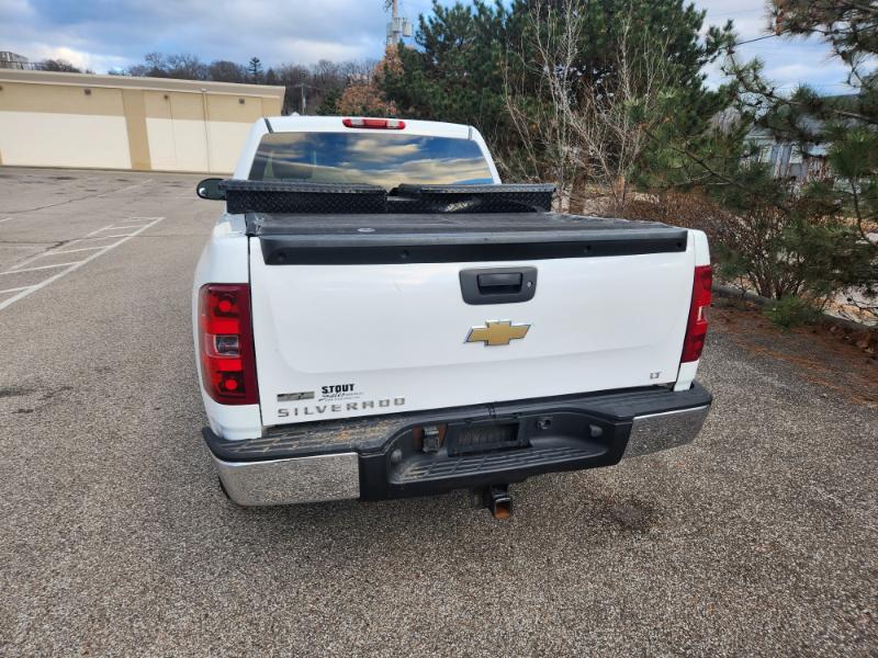 Chevrolet Silverado 1500 LT Crew Cab 4WD 2011