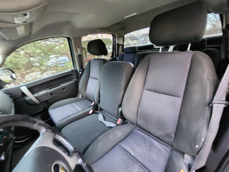 Chevrolet Silverado 1500 LT Crew Cab 4WD 2011