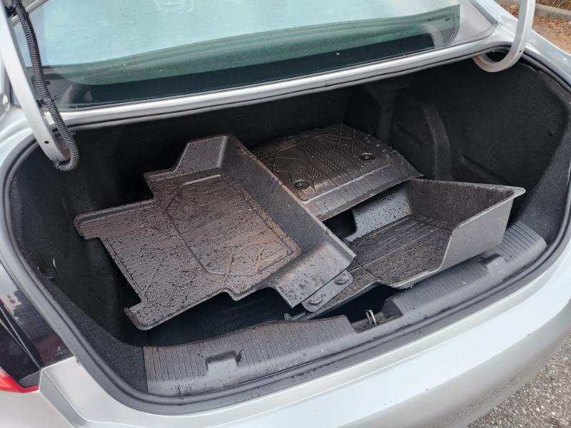 Chevrolet Cruze LS 6M 2018