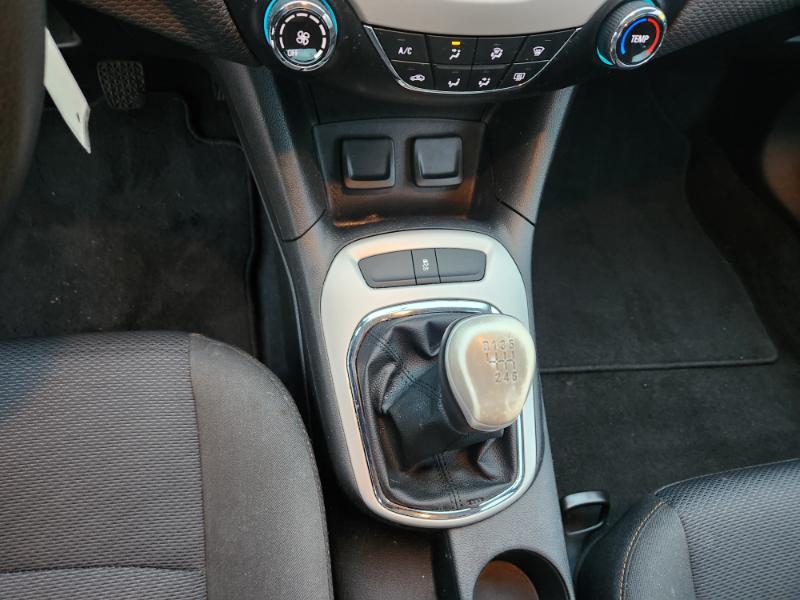 Chevrolet Cruze LS 6M 2018