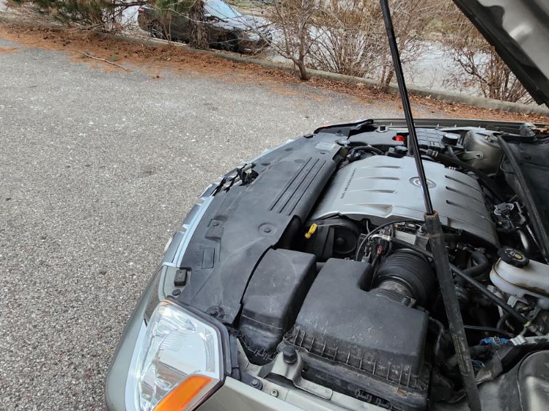 Cadillac DTS Luxury 2011