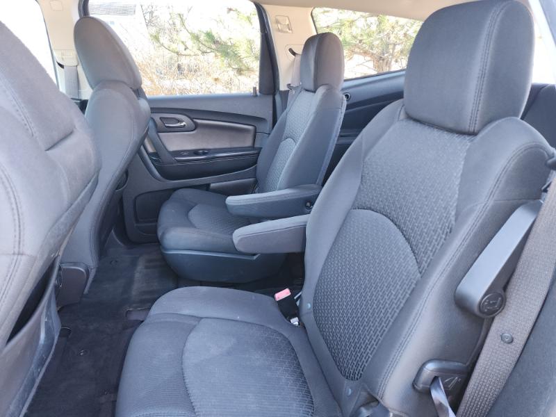 Chevrolet Traverse 2LT AWD 2011