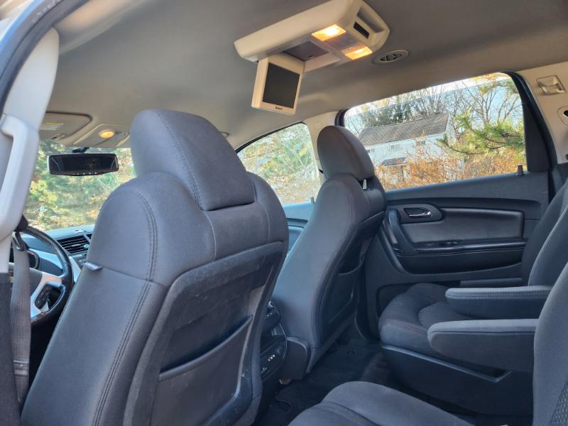 Chevrolet Traverse 2LT AWD 2011