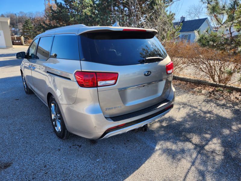 Kia Sedona Limited 2015