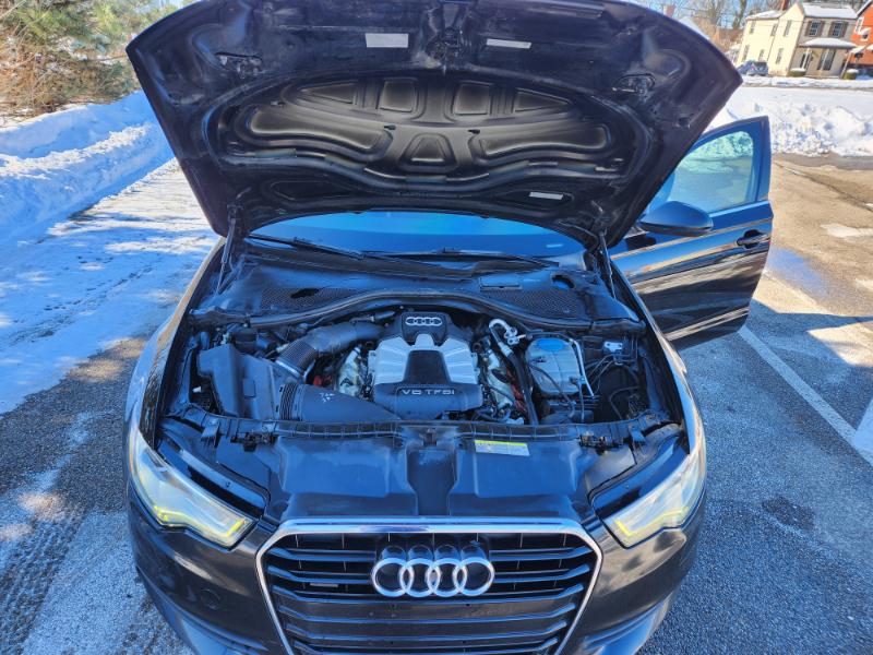 Audi A6 3.0T quattro Tiptronic 2012