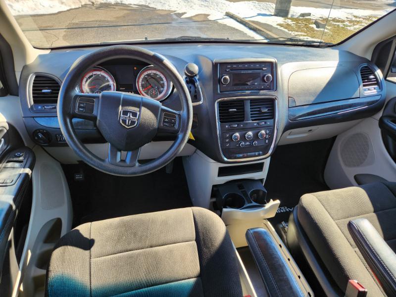 Dodge Grand Caravan SE 2013