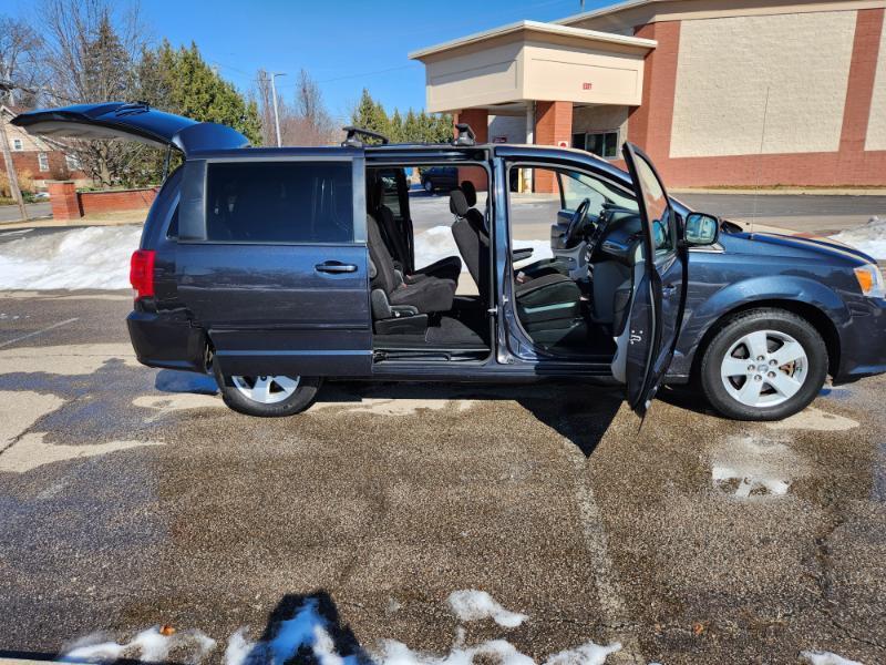 Dodge Grand Caravan SE 2013
