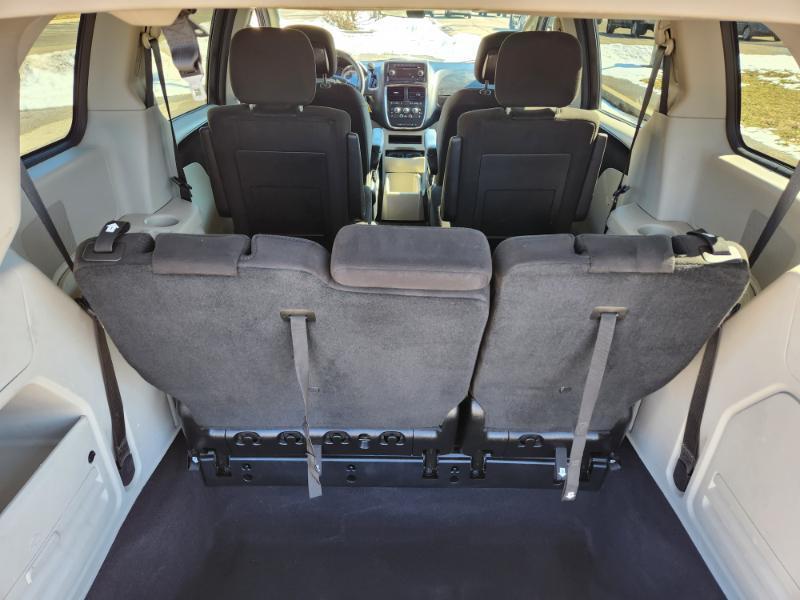 Dodge Grand Caravan SE 2013